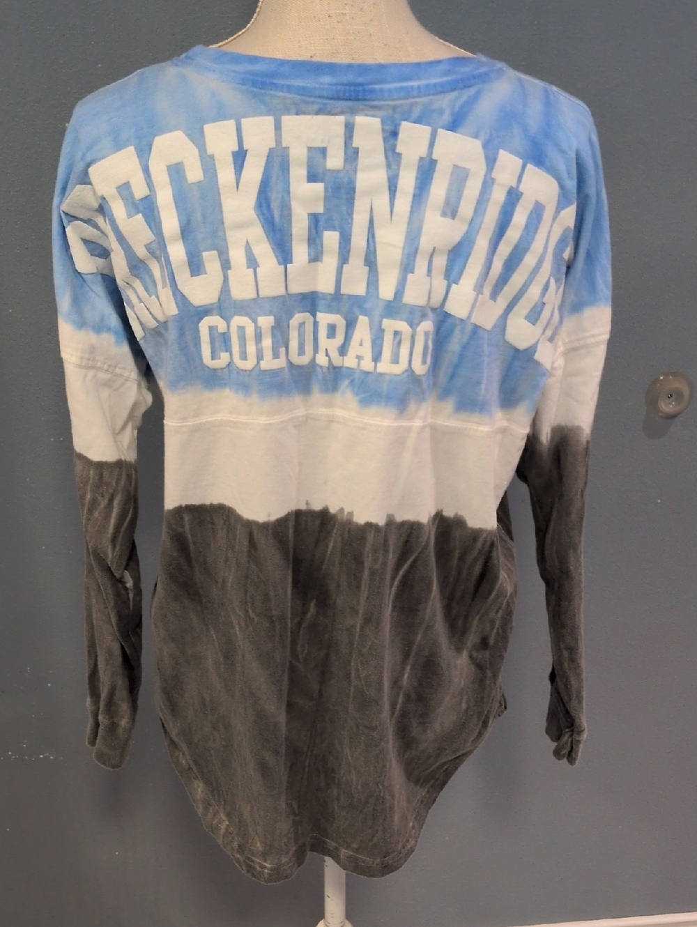 Exist Dip Dye Scoopneck Breckenridge Colorado Long Sleeve Shirt 100% Cotton
